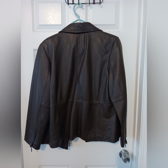 Leather Jacket/Blazer - Picture 3 of 3